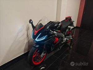 APRILIA RSV4 1100 - 2025 SOLI 250 KM