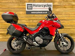 2022 DUCATI MULTISTRADA V2 S ONLY 4,116 MILES, DUCATI PANNIERS AND TOP BOX, FS