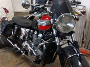 TRIUMPH BONNEVILLE T100 ROSSO