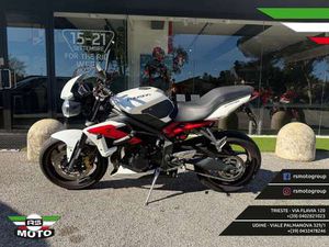 TRIUMPH STREET TRIPLE RS BIANCO