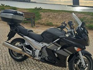YAMAHA FJR 1300 AS (EMBRAIAGEM AUTOMATICA) CARNAXIDE E QUEIJAS