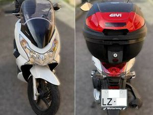 HONDA PCX 125 COM POUCA UTILIZAÇÃO ODIVELAS
