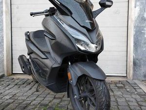 HONDA FORZA 125 CC PONTINHA E FAMÕES