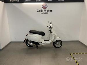 VESPA PRIMAVERA 125
