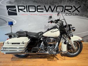 HARLEY-DAVIDSON TOURING ROAD KING POLICE