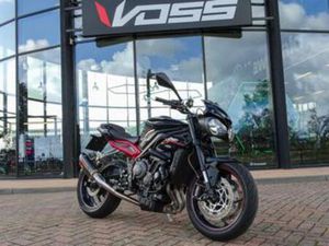 TRIUMPH STREET TRIPLE R LOW (BJ 2019) — MOTOREN | TRIUMPH — MARKTPLAATS