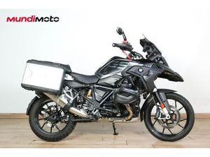 BMW R 1250 GS TRIPLE BLACK - MUNDIMOTO