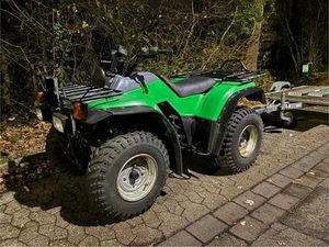 KAWASAKI KLF300C 4X4 BAYOU MIT TRAILER