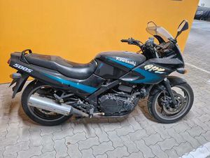 KAWASAKI GPZ 500S MOTORRAD MOPED
