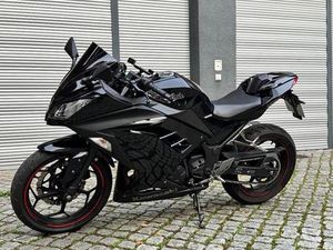 KAWASAKI NINJA 300