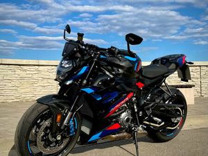 BMW M 1000 R COMPETITION