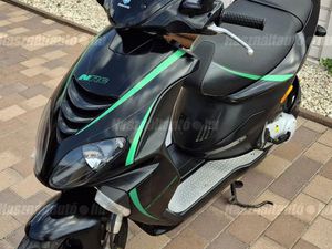 MC4 ÚJ. ÚJSZERŰ 4000KM