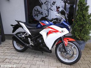 HONDA CBR