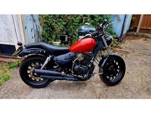 KEEWAY SUPERLIGHT 125 CUSTOM CRUISER PETROL MANUAL EURO 5 (10 PS) 124 CC