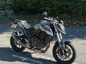 HONDA HORNET CB 750 A2 QUICKSHIFTER ARROW AUSPUFF NAKED BIKE