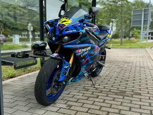 YAMAHA R1 RN225