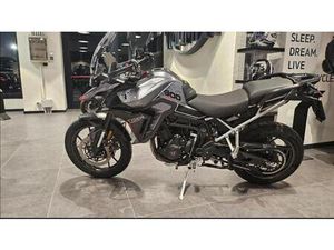 VENDO TRIUMPH TIGER 900 GT PRO (2024 - 25) NUOVA A PAVIA (CODICE 9892480) - MOTO.IT