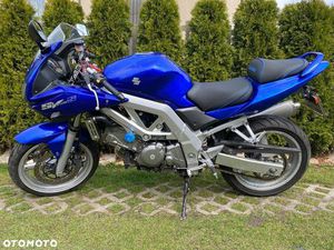 SUZUKI SV