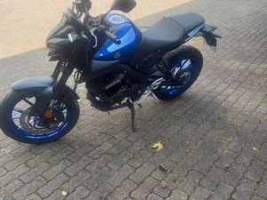 YAMAHA MT 125
