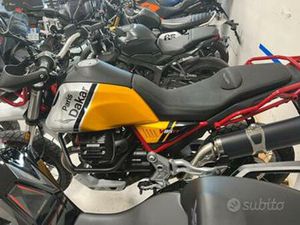 MOTO GUZZI V 85 TT PARIS DAKAR 2021 KM (PERMUTO)