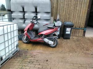 APRILIA LEONARDO 125