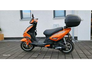 GENERIC EXPLORER RACE 50GT.... 4000 KM ERST GELAUFEN