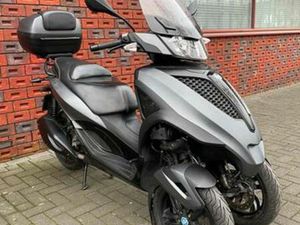 PIAGGIO MP3 YOURBAN 300 - BJ2014 - KM16.000 - 3E EIGENAAR — SCOOTERS | PIAGGIO — MARKTPLAATS