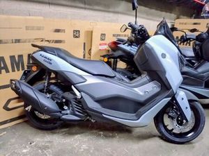 YAMAHA NMAX 125 TECH MAX 2025 125 CM3 | SCOOTER | 295 KM | GRIS | 93500 PANTIN
