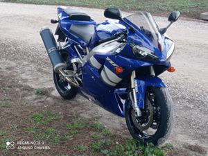 YAMAHA YZF R1 ANNO 2000