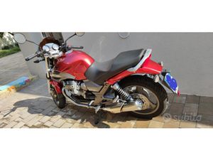 MOTO GUZZI BREVA