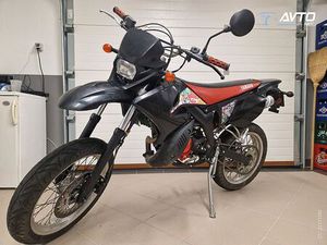 YAMAHA DT 50X -1. LASNIK. VSE ORIGINAL