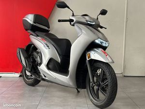 HONDA SH350 ARGENT - TOP-CASE AVEC DOSSERET