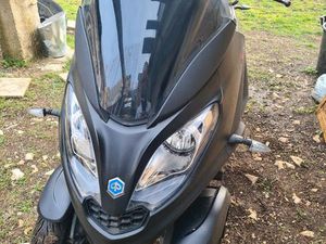 PIAGGIO MP3 300 HPE SPORT