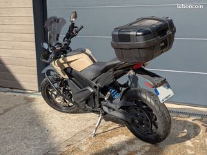 MOTO TRAIL ELECTRIQUE ZERO DS PERMIS B, EQ. 125 CM3