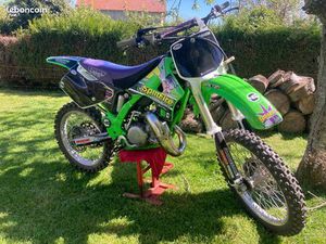 KAWASAKI 125 KX