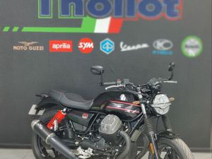 MOTO GUZZI V7 STONE SPÉCIAL ÉDITION