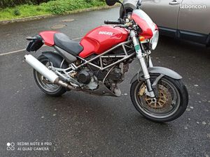 DUCATI MONSTER