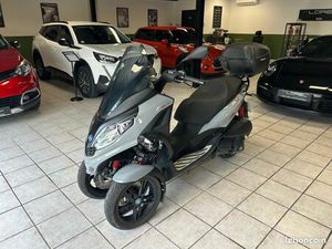 PIAGGIO MP3 300 HPE SPORT