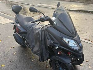 PIAGGIO MP3 300 HPE SPORT