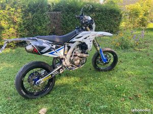YAMAHA 450 WRF SUPERMOTARD