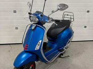 ② VESPA SPRINT E5 A KLASSE