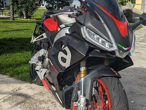 660 APEX BLACK MIT NAVI - PICKERL BIS 05.2027