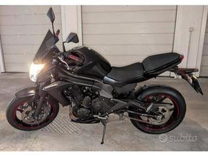 KAWASAKI ER 6N - 2015