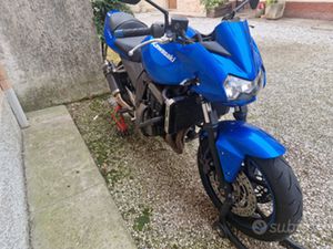 KAWASAKI Z750