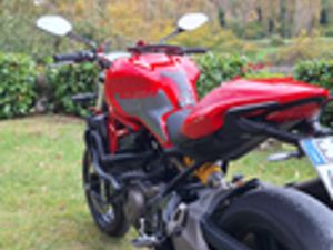 DUCATI MONSTER 821 DEPOTENZIATA A LIBRETTO