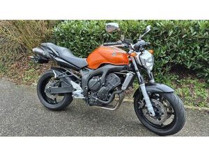YAMAHA FZ6 (98CV) 2006 600 CM3 | MOTO ROADSTER | 28 562 KM | ORANGE | 54200 DOMMARTIN LES TOUL