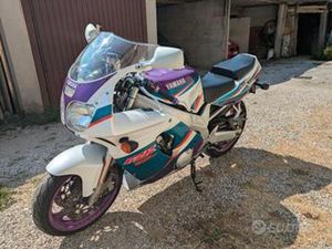 YAMAHA FZR 600 - 1994