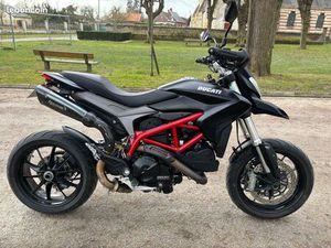 DUCATI HYPERMOTARD 821