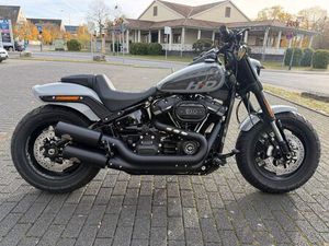 HARLEY-DAVIDSON FXFBS SOFTAIL FAT BOB 114 CUSTOM EDITION