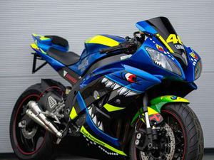 YAMAHA YZF-R6
